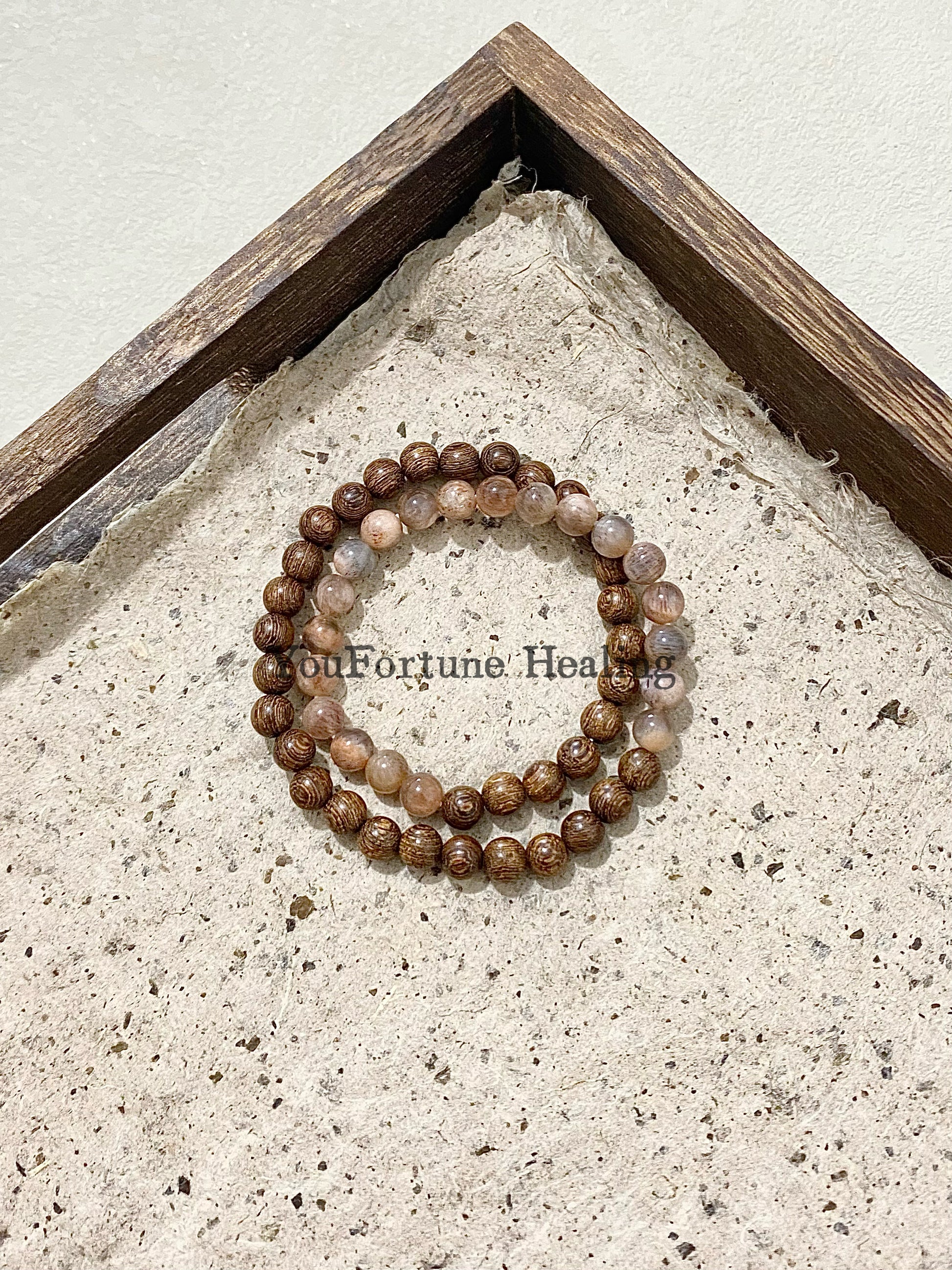 Old Mountain Sandalwood Bracelet